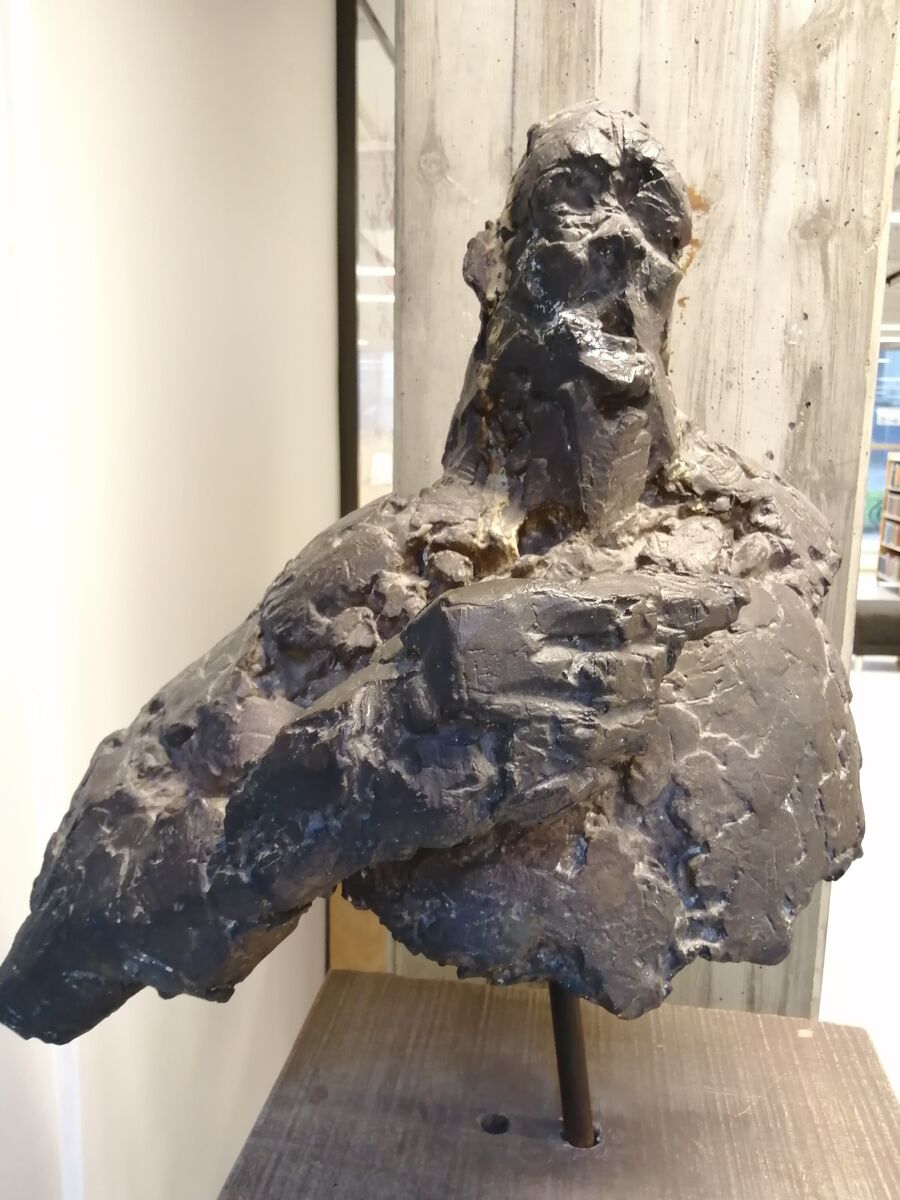 Eventyrfortelleren skulptur Dagfinn Kjølsrud